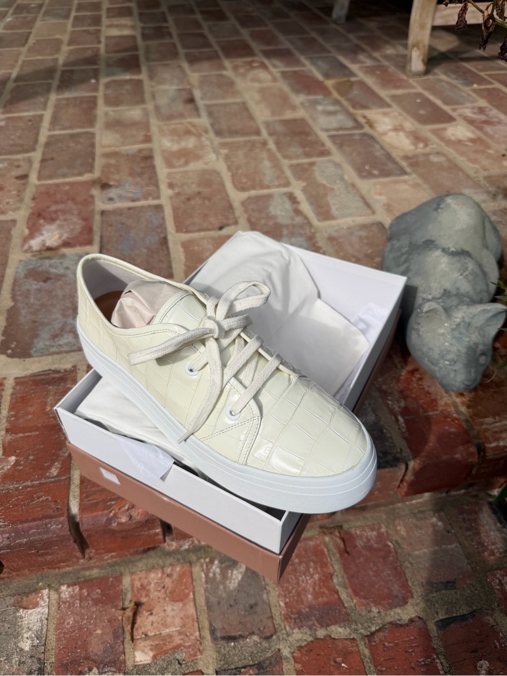 Via Spiga Cream Croc-Embossed Lace-Up Sneakers